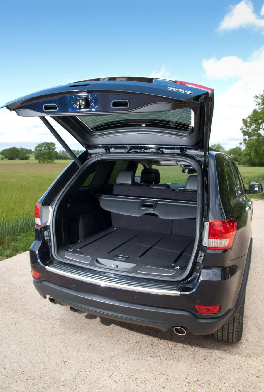  Jeep Grand Cherokee 2011 года  (UK) (фото 3 из 32)